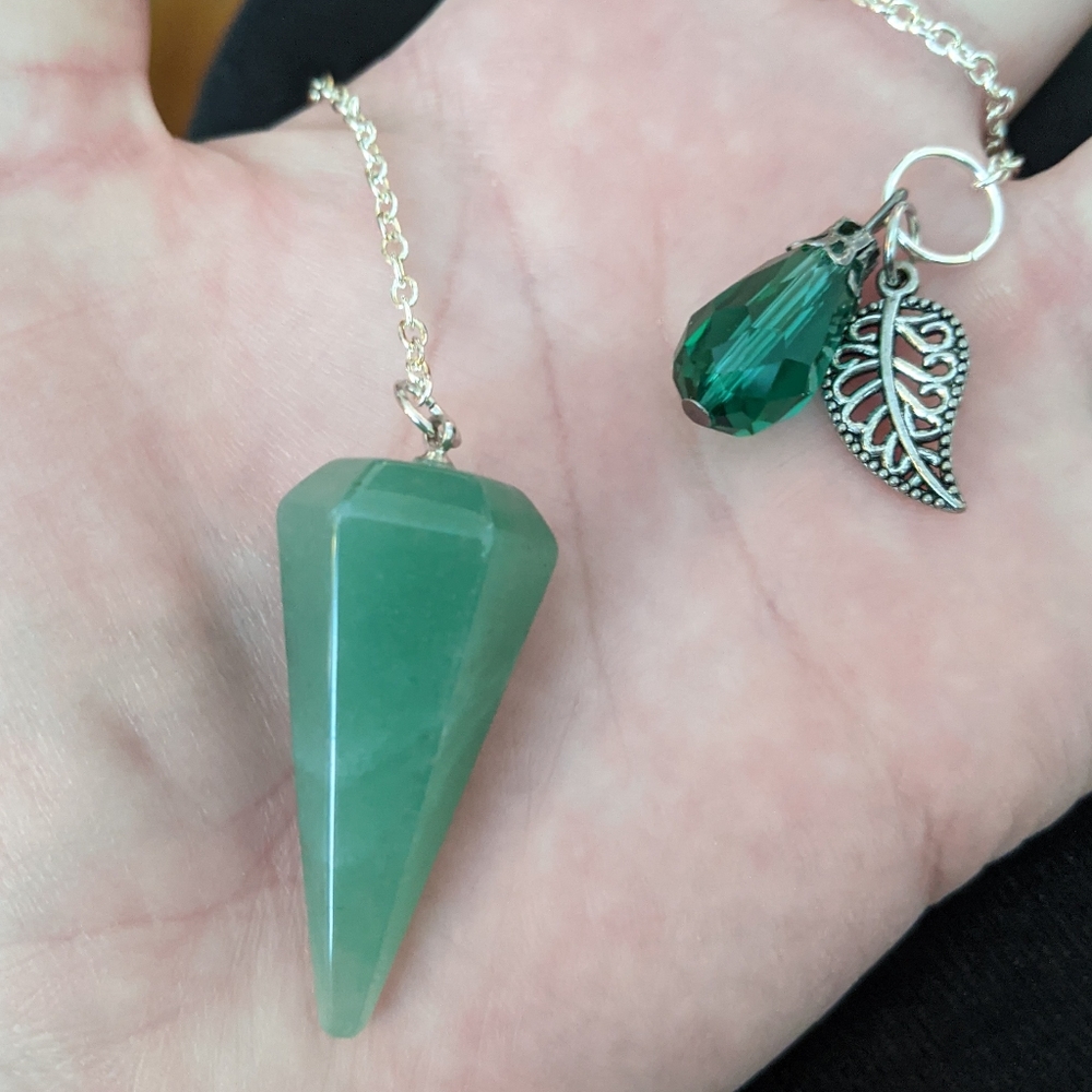 Green Aventurine Pendulum, Leaf charm